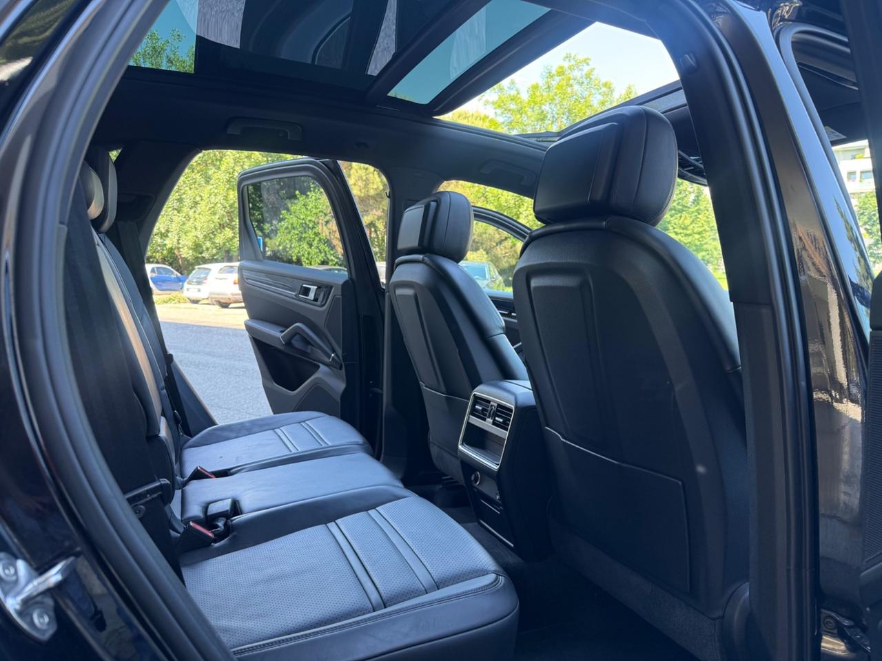 Porsche Cayenne 3.0 V6 TETTO