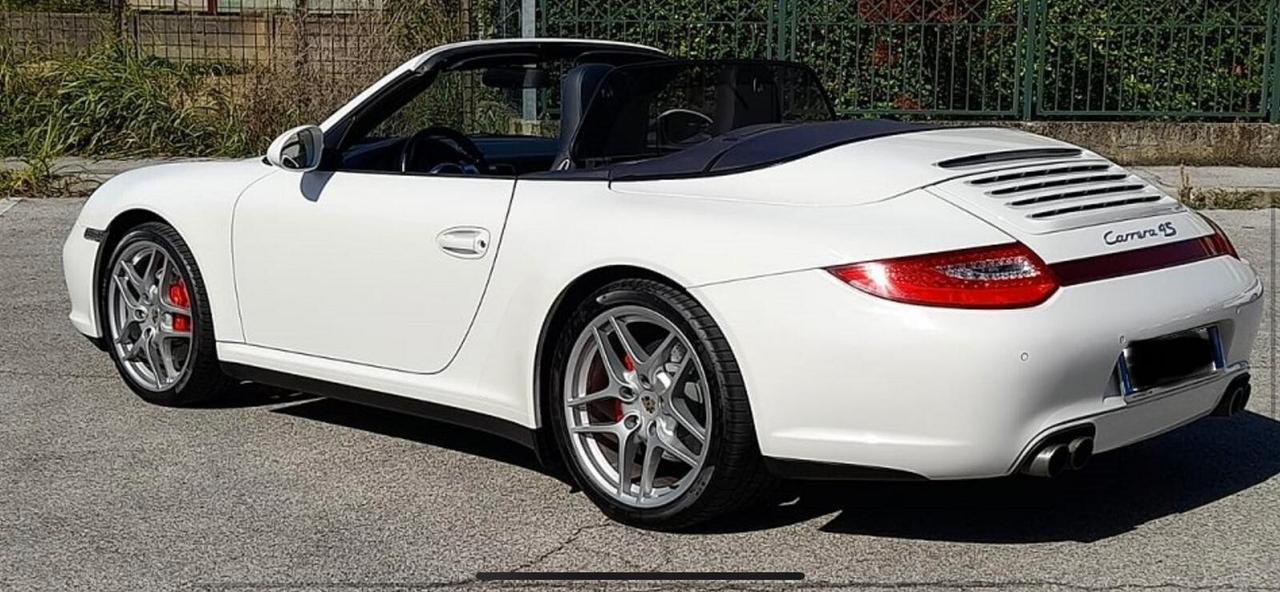Porsche 997 Carrera 4S Cabriolet