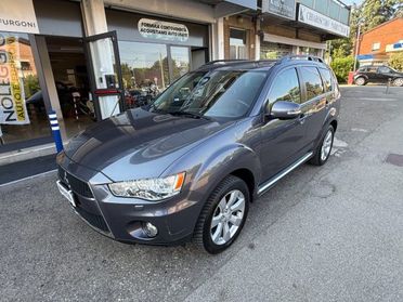 MITSUBISHI Outlander 2.2 DI-D Instyle DPF 7 p.ti UNICO PROPRIETARIO