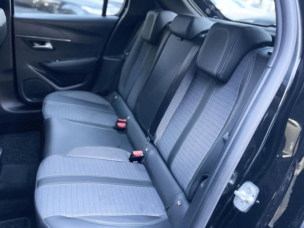 Peugeot 208 1.2 Benzina 101CV E6 Neo - 2020