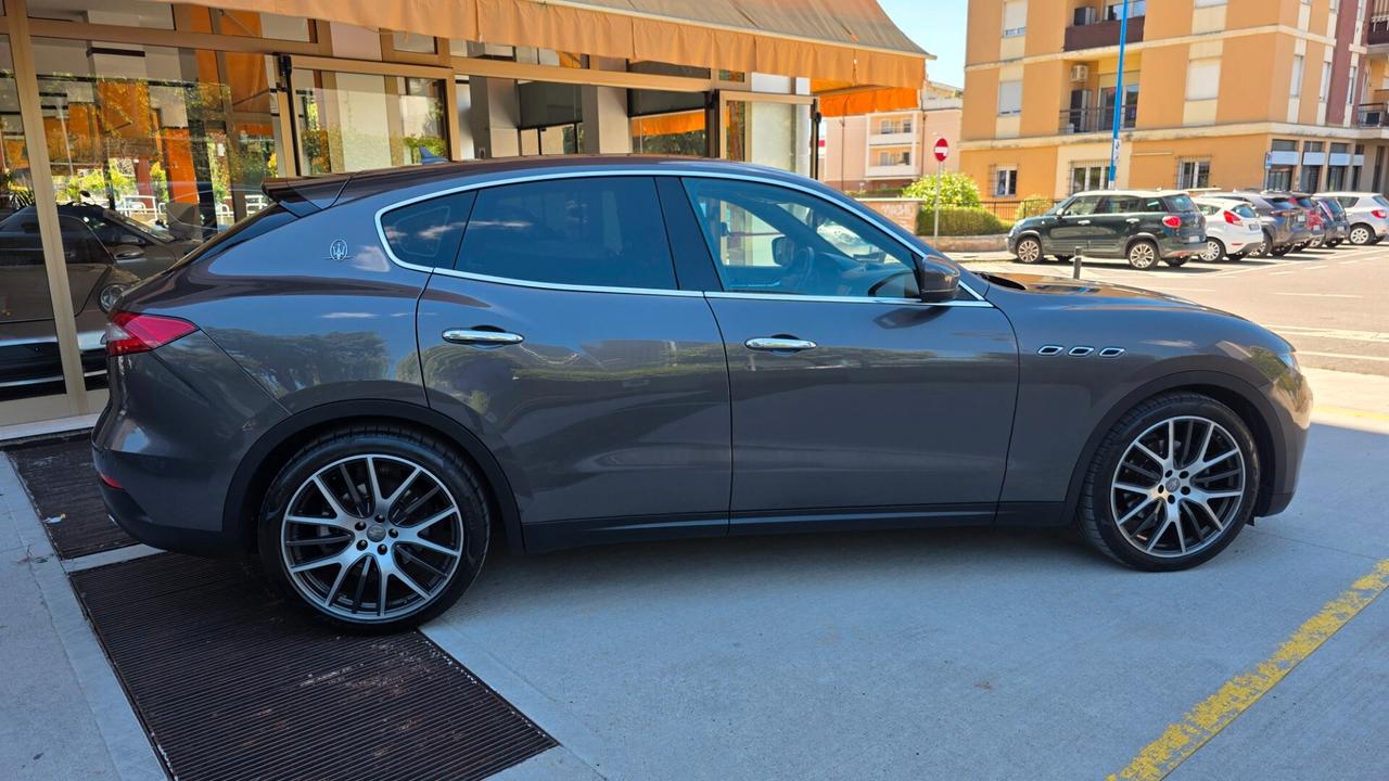 Maserati Levante V6 Diesel AWD Gransport