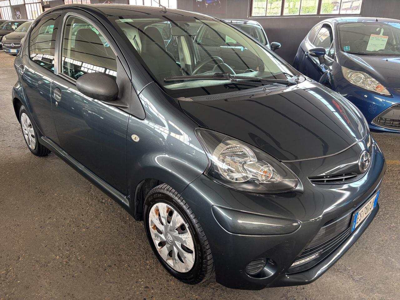 Toyota Aygo 1.0 12V VVT-i 50KW 68CV Active Connect