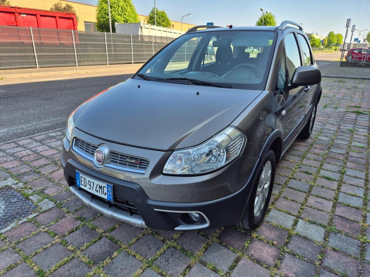 Fiat Sedici 2.0 MJT 16V DPF 4x4 Emotion