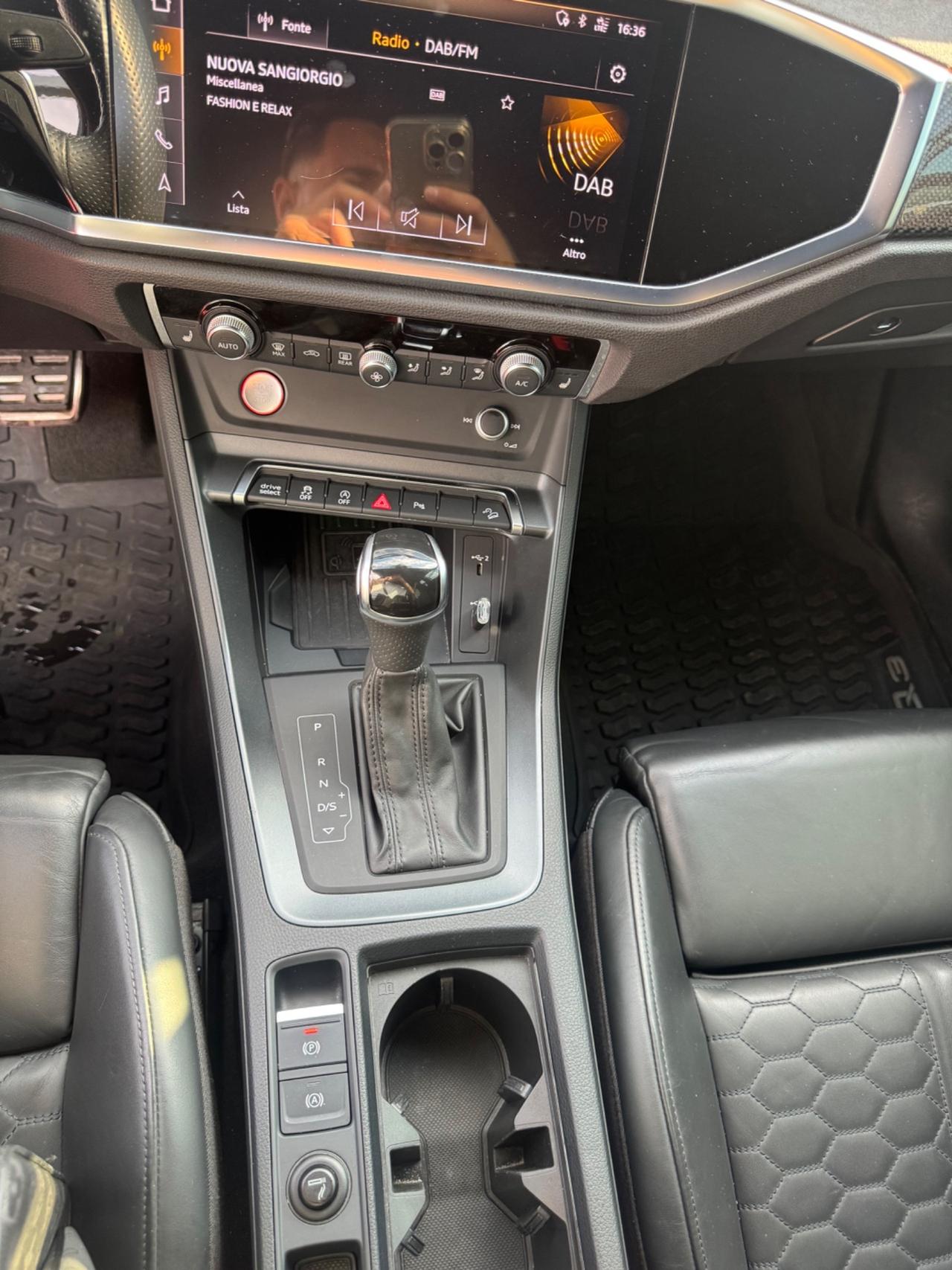 Audi Q3 RS SPB quattro S tronic