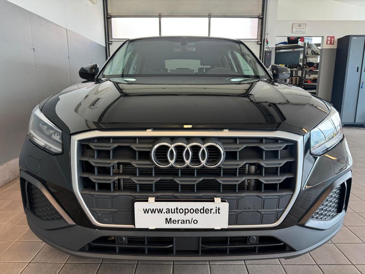 Audi Q2 35 TFSI S tronic Business
