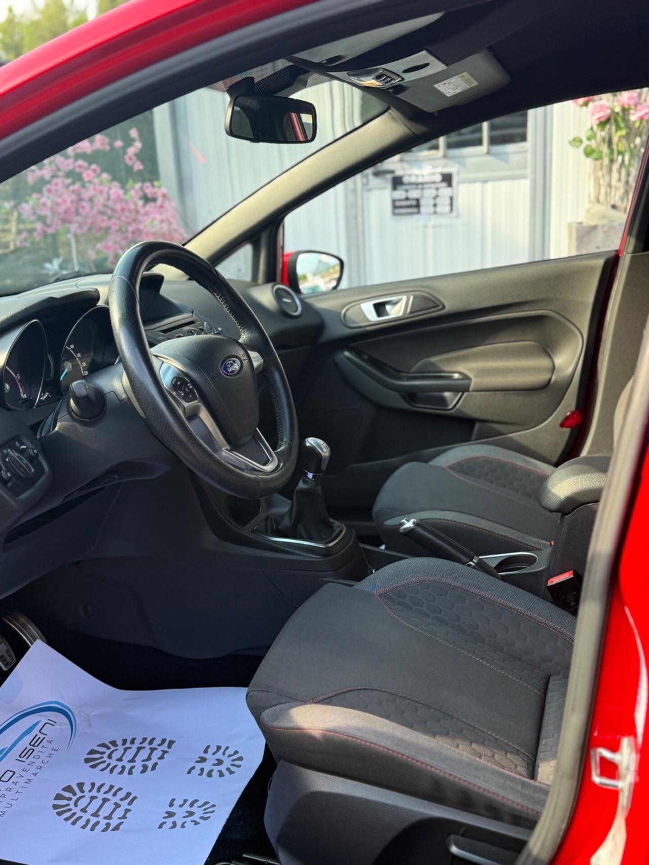 Ford Fiesta 1.5 TDCi 75CV ST-Line NEOPATENTATI OK