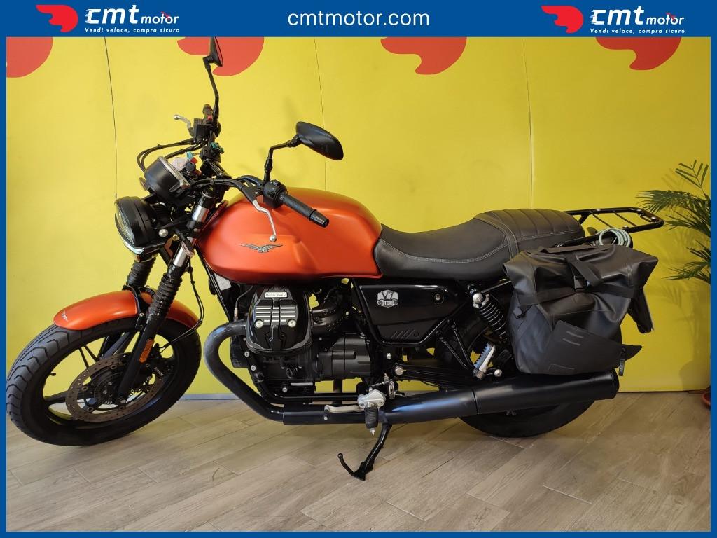 Moto Guzzi V7 - 2022