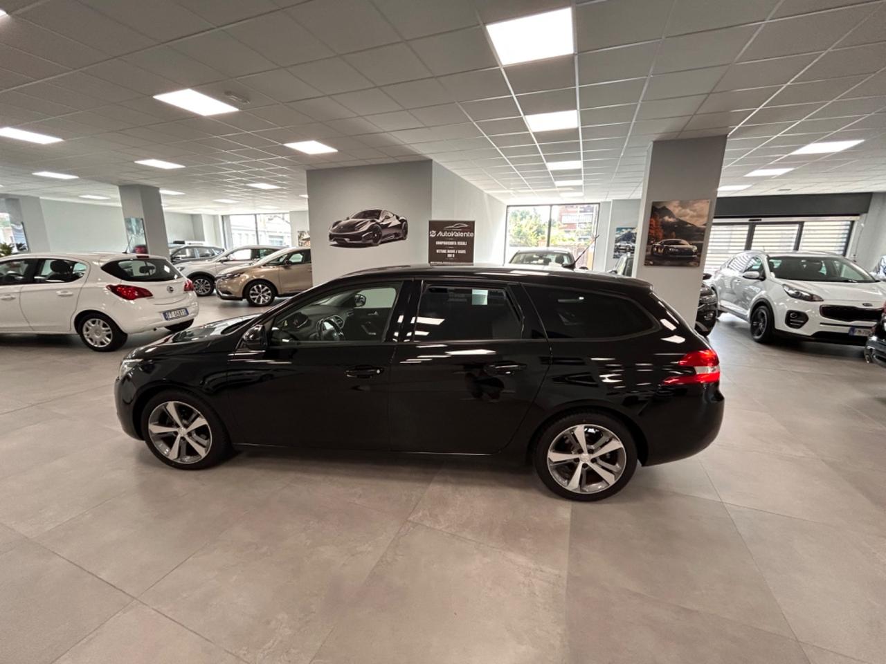 Peugeot 308 1.6 HDI 120 Allure 2018 km 121000 E6B