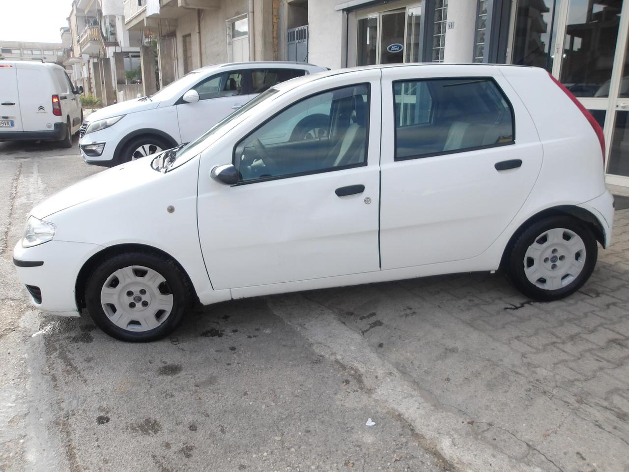 Fiat Punto 5 Porte Punto 5p 1.3 mjt 16v Dynamic