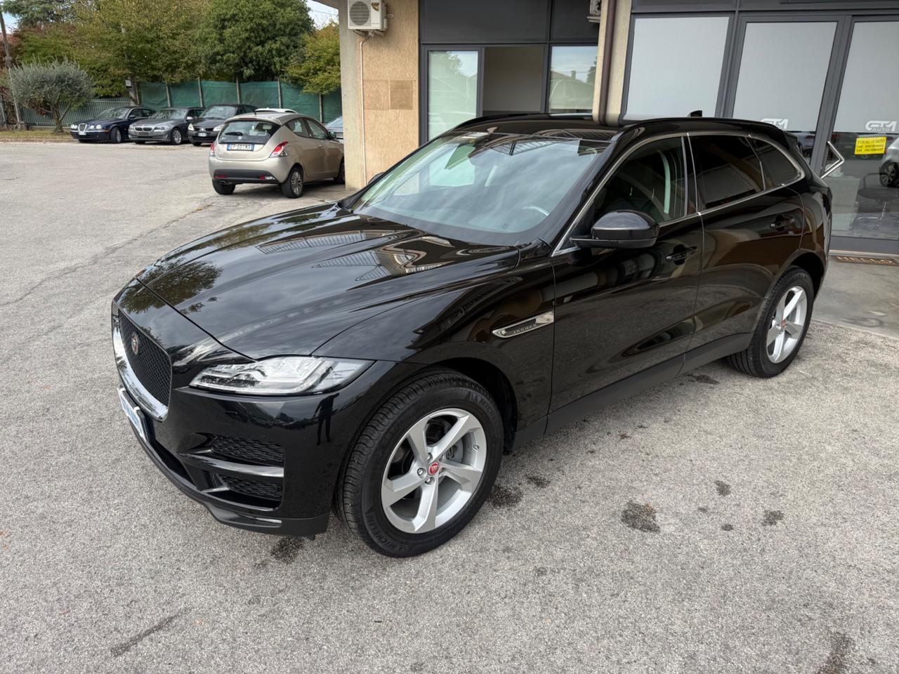 Jaguar F-Pace 2.0 D 180 CV AWD aut. Prestige
