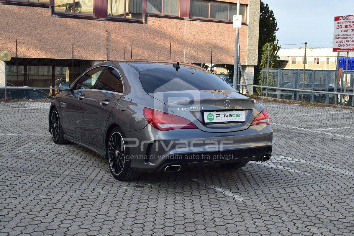 MERCEDES CLA 200 d Automatic Premium