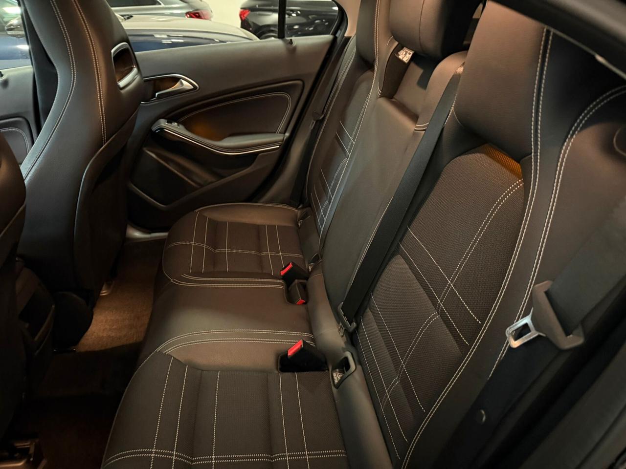 Mercedes-benz A 200 d Automatic 4Matic Premium