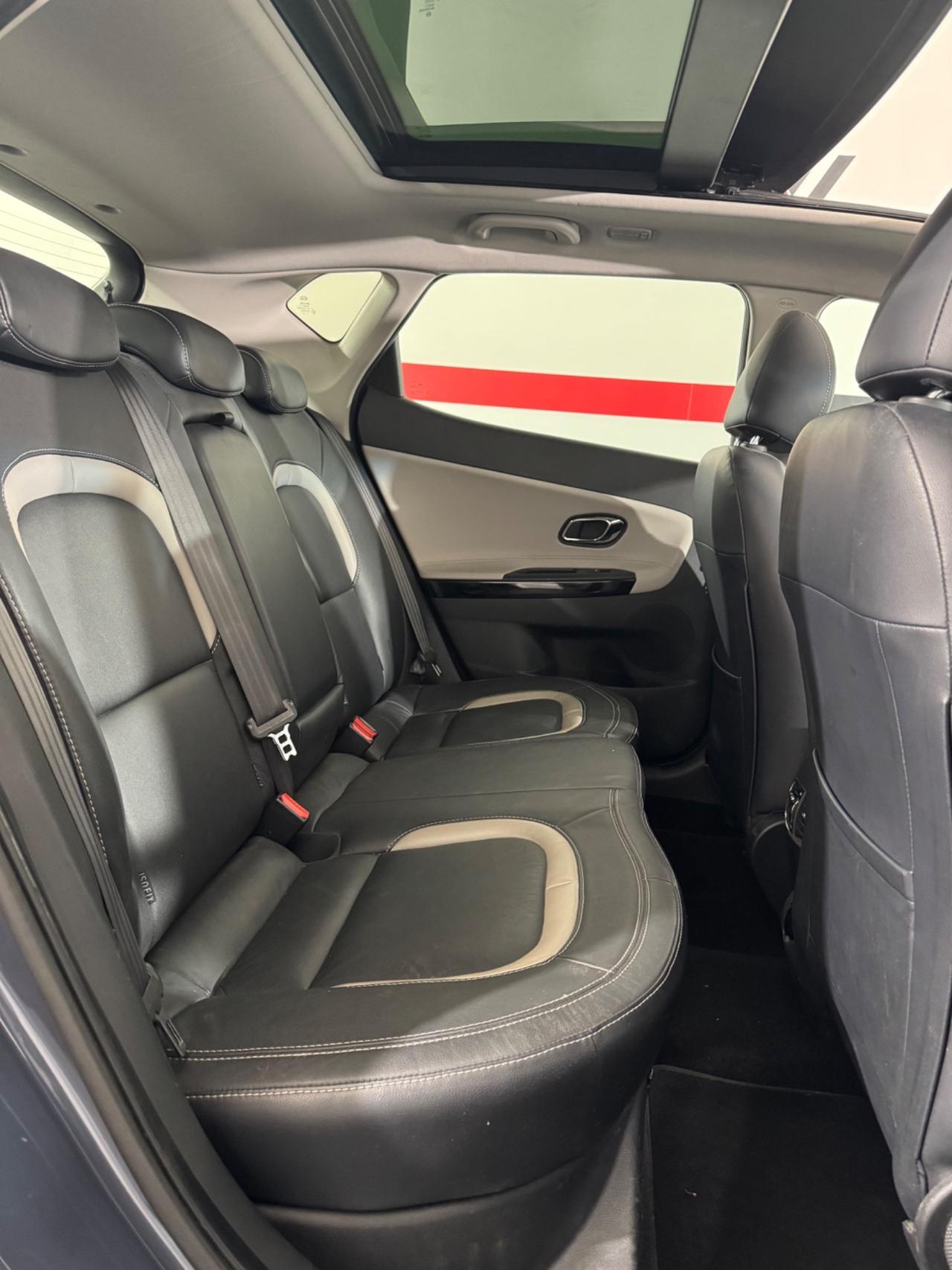 Kia Ceed cee'd 1.6 GDI DCT 5 porte Platinum FULL OPTIONAL TETTO APRIBILE