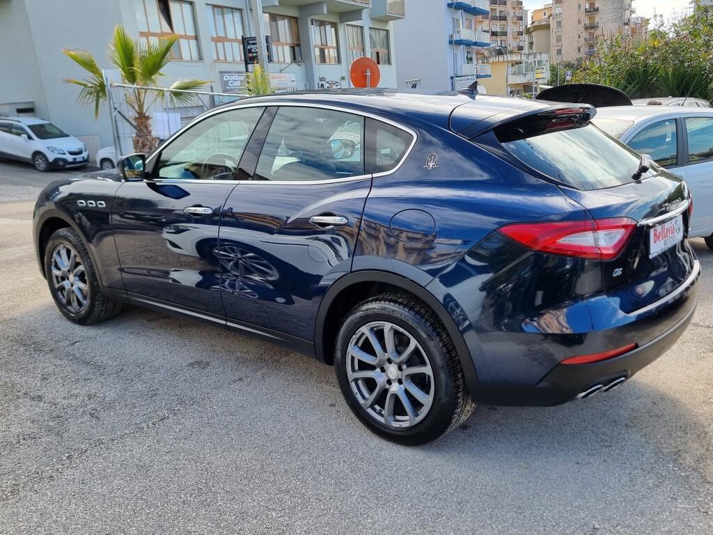 Maserati Levante 3.0 V6 Diesel 250CV