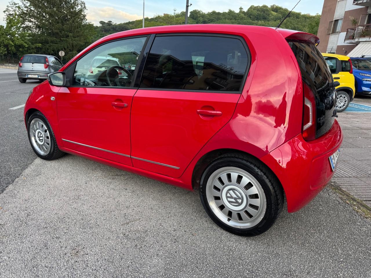 Volkswagen up! 1.0 75 CV 5p. high