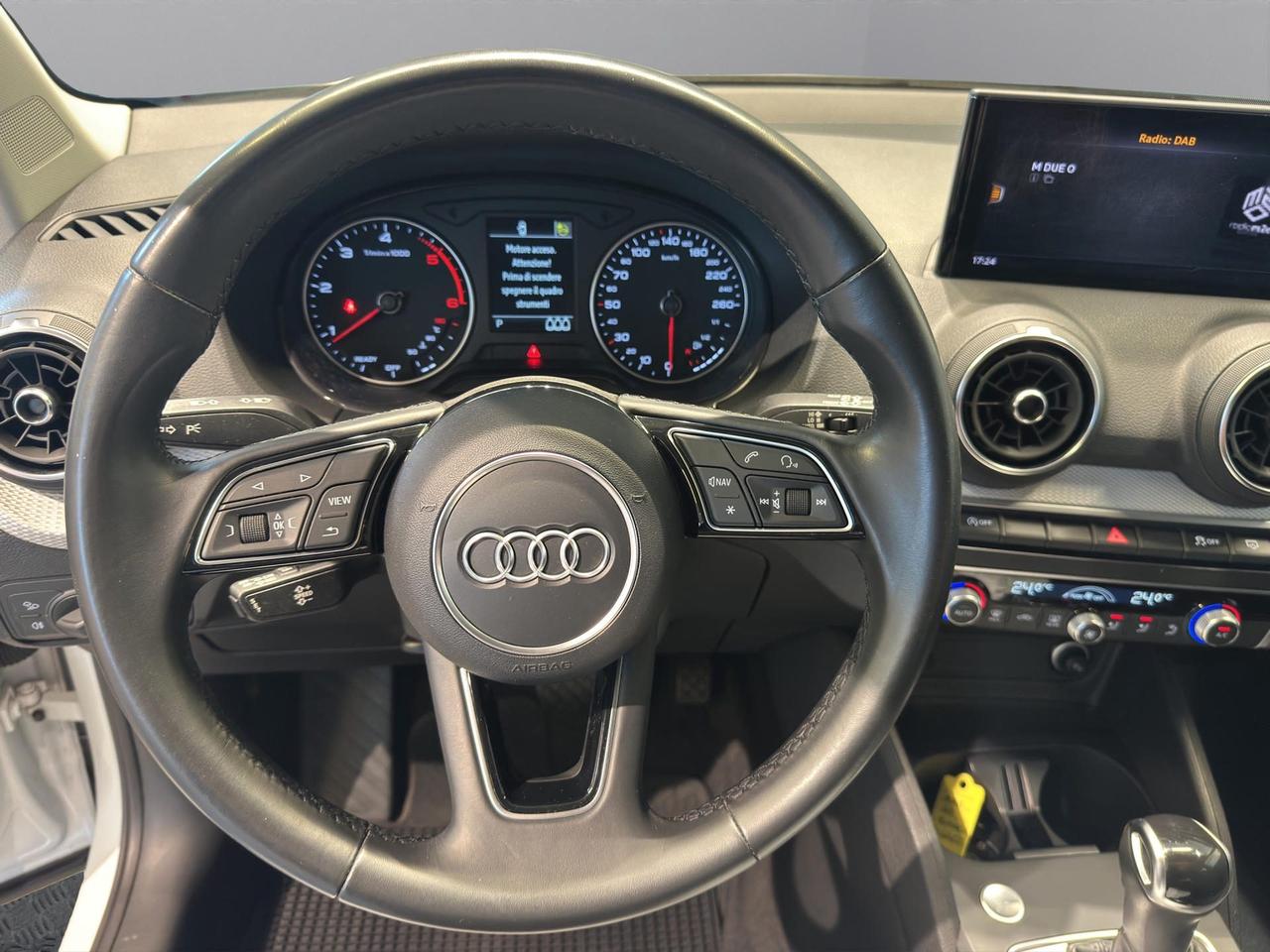 Audi Q2 30 2.0 tdi Business s-tronic