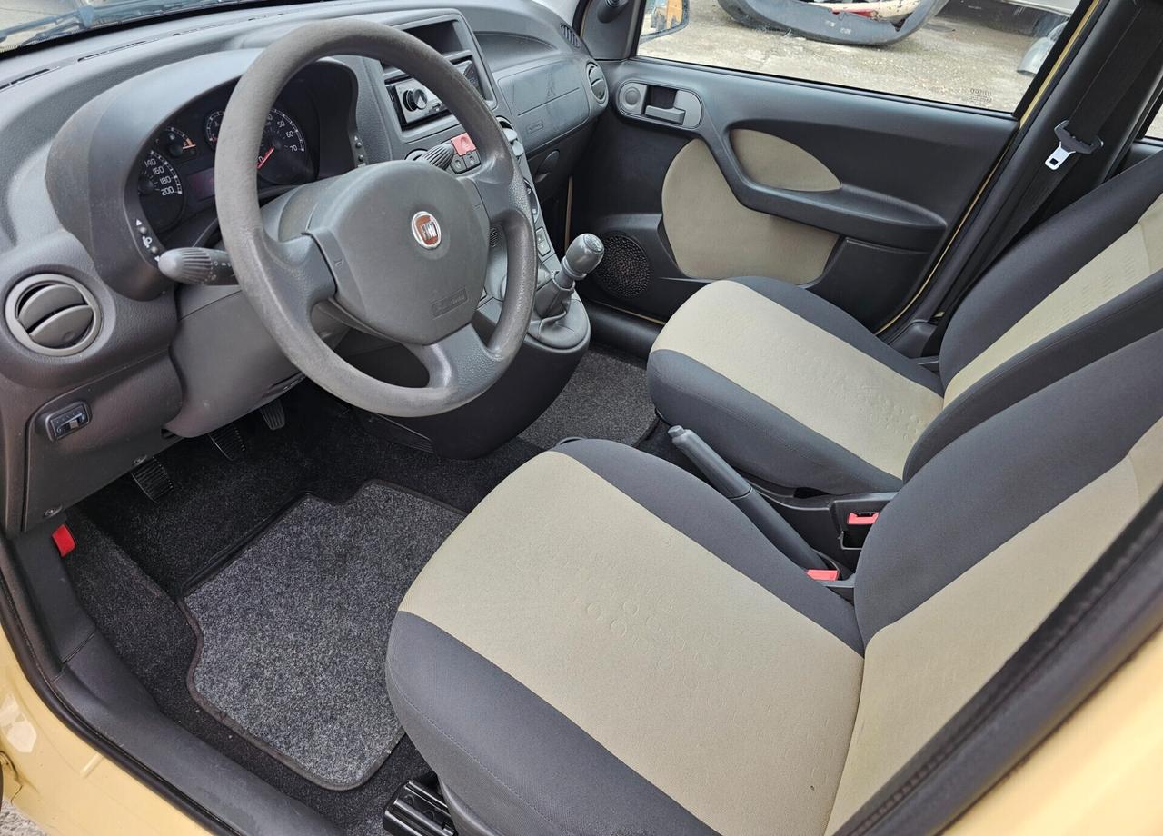 FIAT PANDA 1.2 GUIDABILE DA NEOPATENTATI GARANZIA 12 MESI