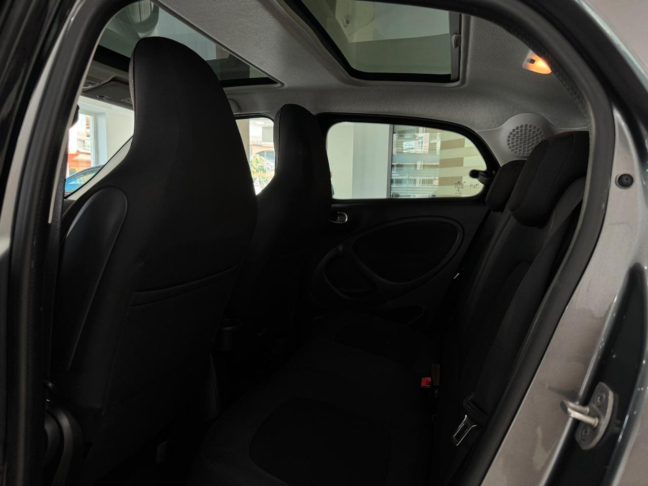 Smart ForFour 1.0 71CV twinamic Superpassion