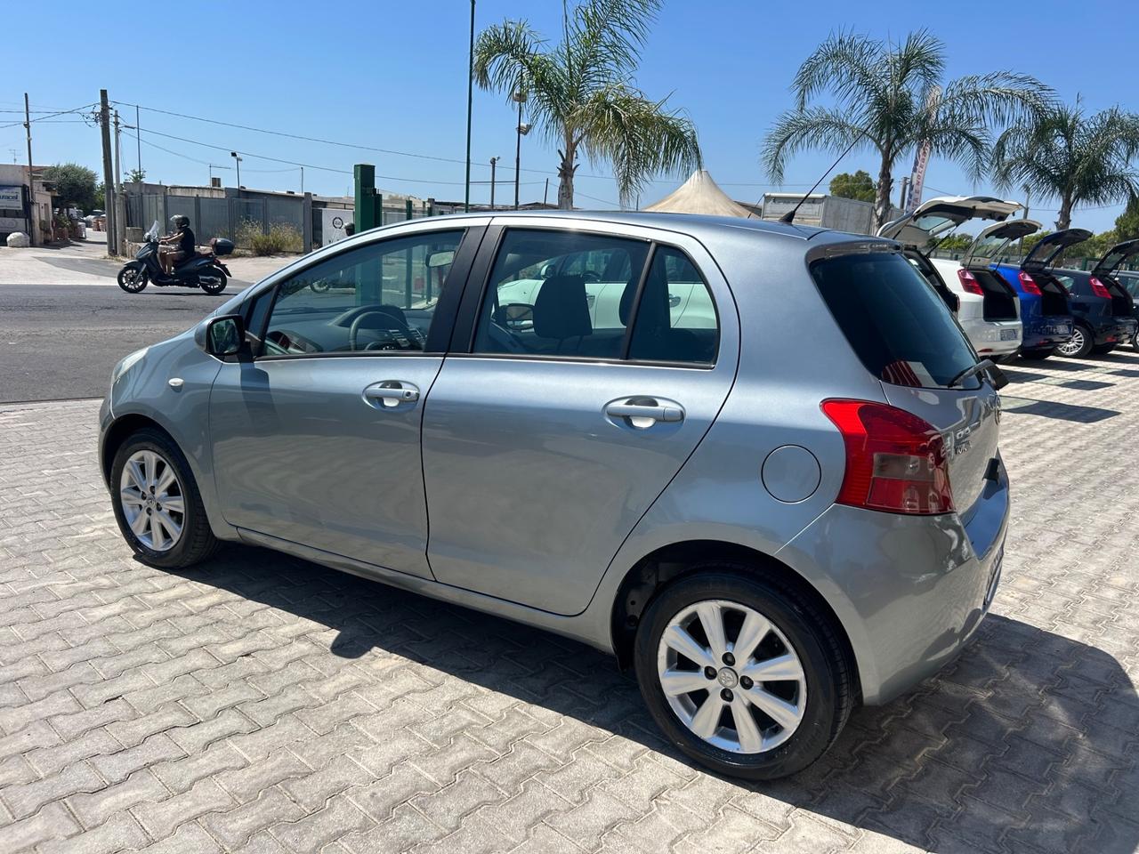 Toyota Yaris Verso 1.3i 16V cat Sol '03