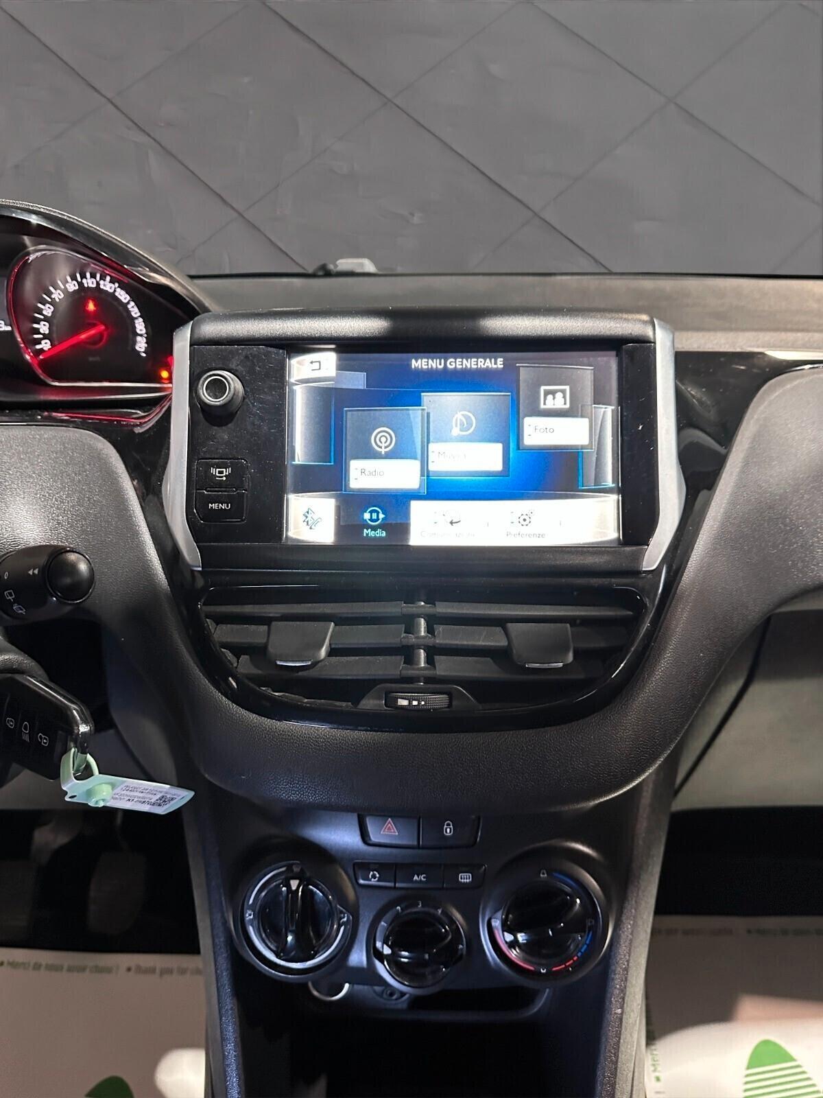 Peugeot 208 1.2 VTi 82 CV 5 porte Active