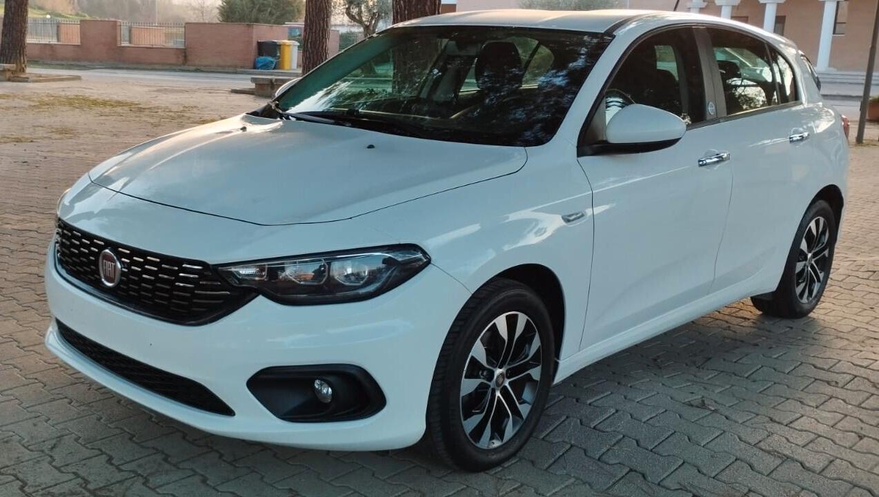 Fiat Tipo 1.3 Mjt S&S 5 porte Mirror