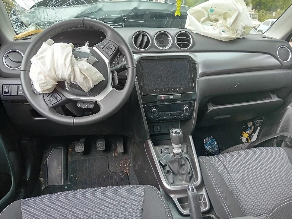 Suzuki Vitara 1.4 Hybrid Cool
