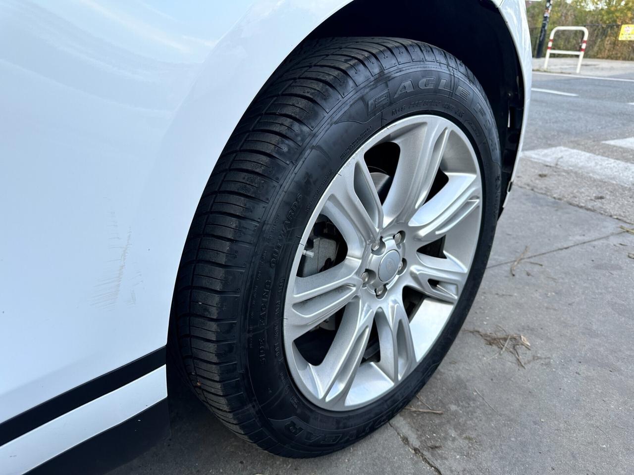 Range Rover Velar 2.0 Si4 BENZINA 250cv Tetto