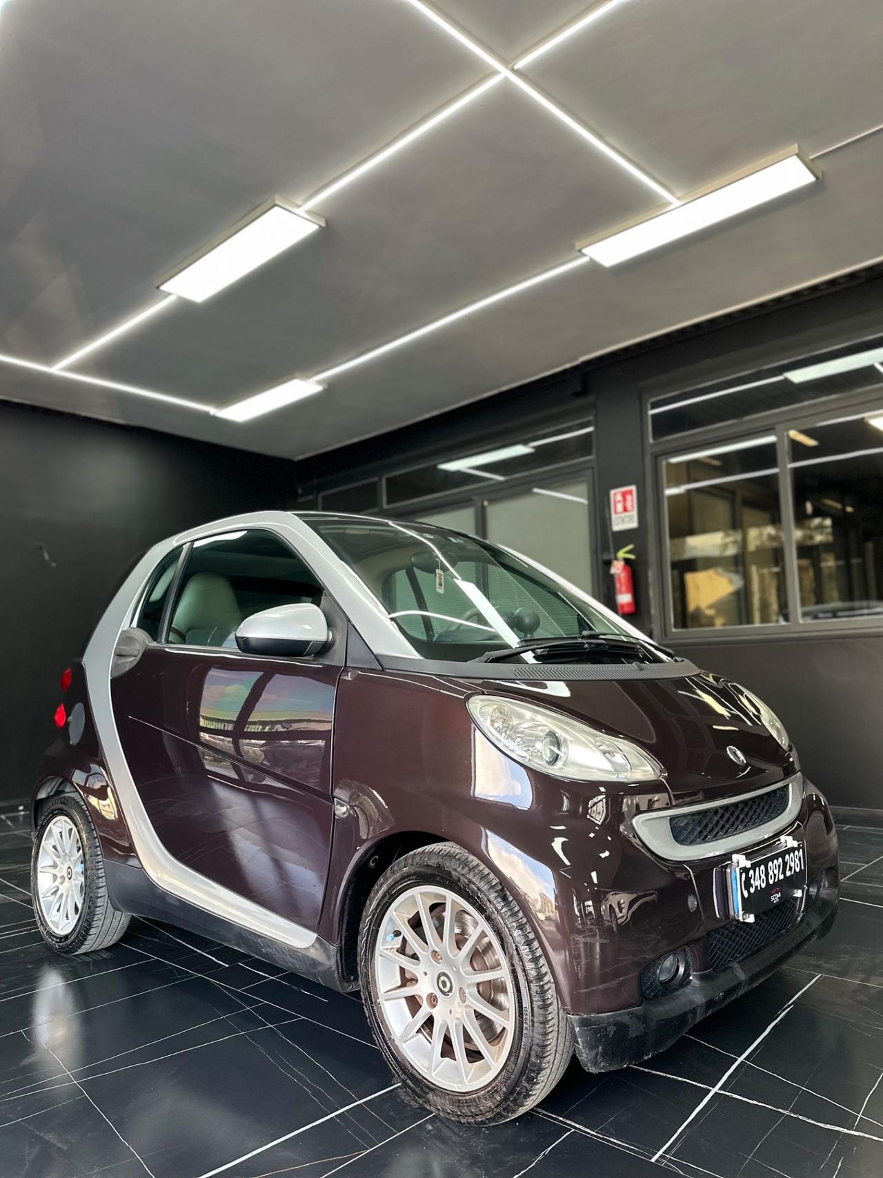 Smart ForTwo 1000 62 kW coupé passion