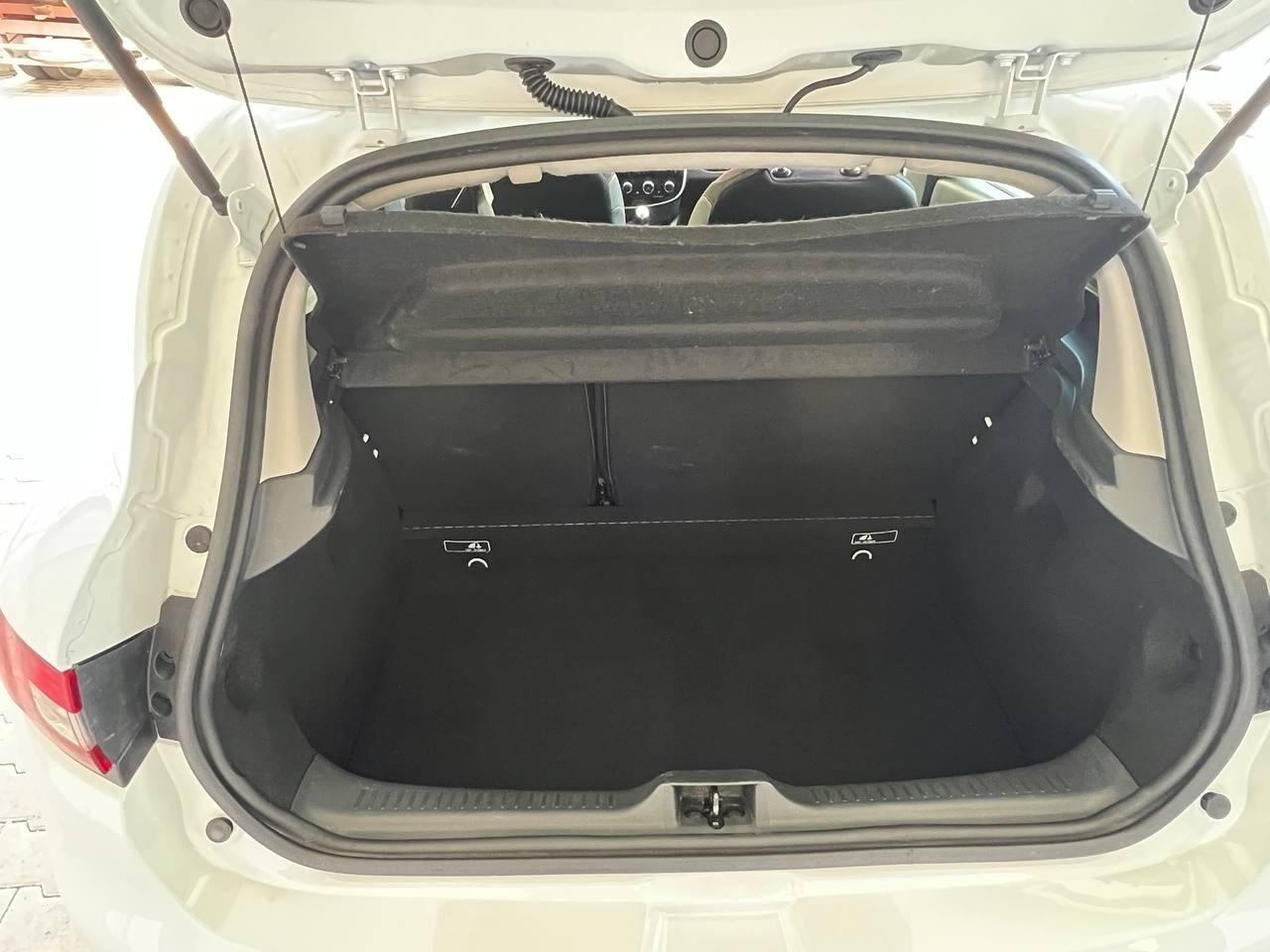 Clio IV 5p 1.5 dci Live 75cv