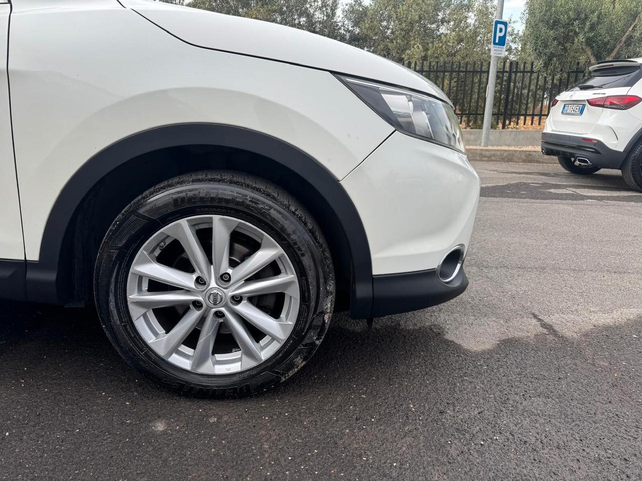 Nissan Qashqai 1.6 dCi automatica 131cv