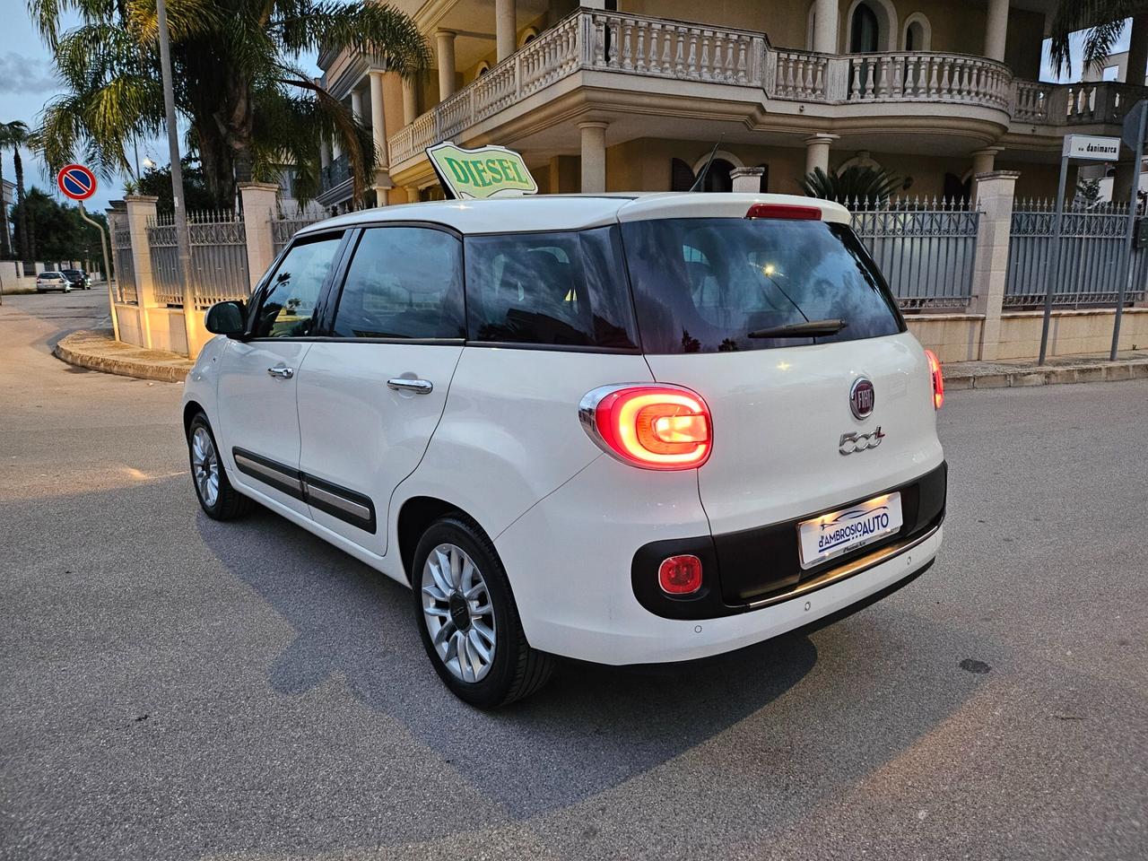 Fiat 500L Living 1.6 Multijet 105 CV Lounge