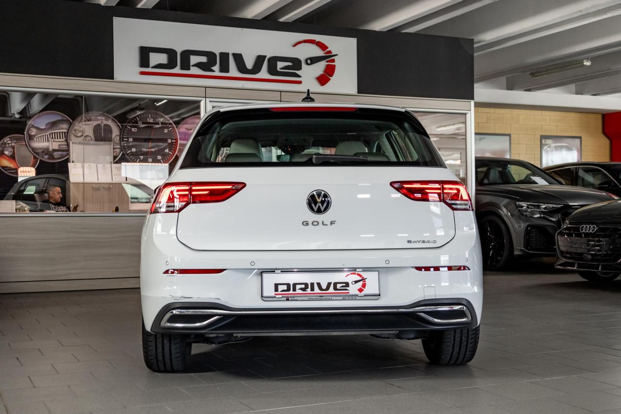 Volkswagen Golf 1.4 tsi ehybrid Style 204cv dsg
