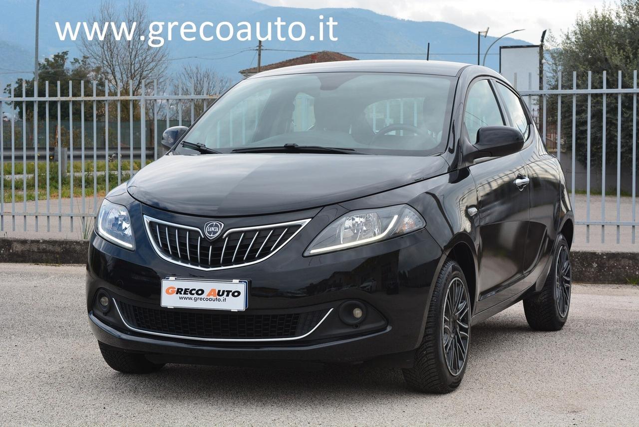 Lancia Ypsilon 1.0 FireFly 5 porte S&S Hybrid Ecochic Gold