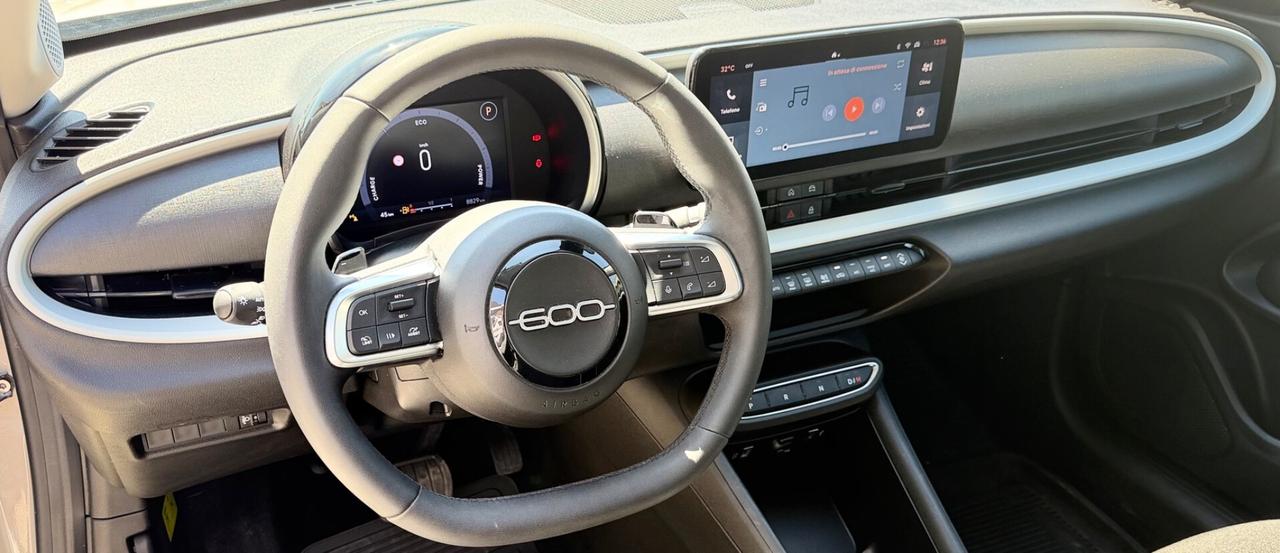 Fiat 600 1.2 Hybrid DCT Mhev La Prima 100 Cv