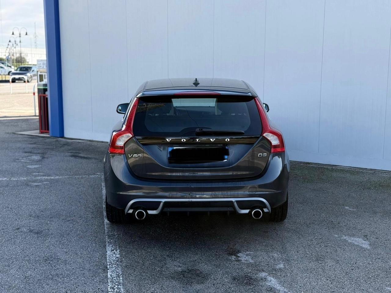 Volvo V60 D5 Geartronic R-design