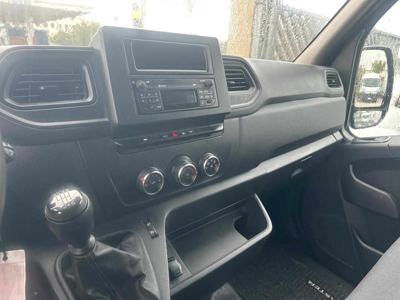 Renault Master T35 2.3 dCi 135 PL-TM Furgone Ice Plus