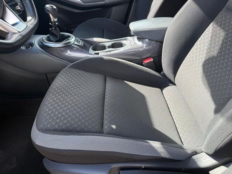 Nissan Juke 1.0 DIG-T 114 CV N-Connecta