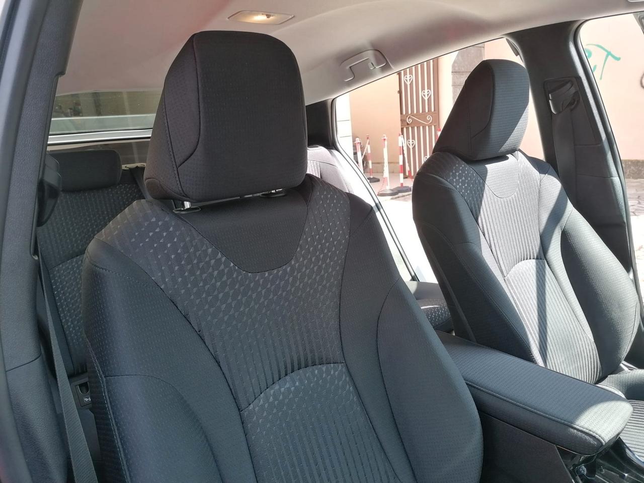 Toyota Prius 1.8 Style BIANCA