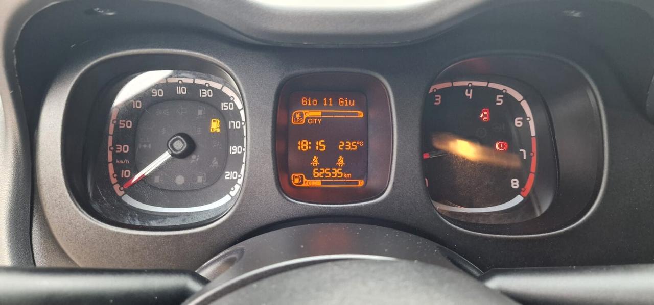 Fiat Panda 1.2 Benzina/GPL Sport