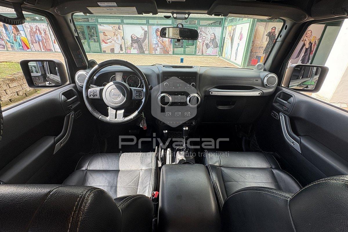 JEEP Wrangler Unlimited 2.8 CRD DPF Sahara Auto
