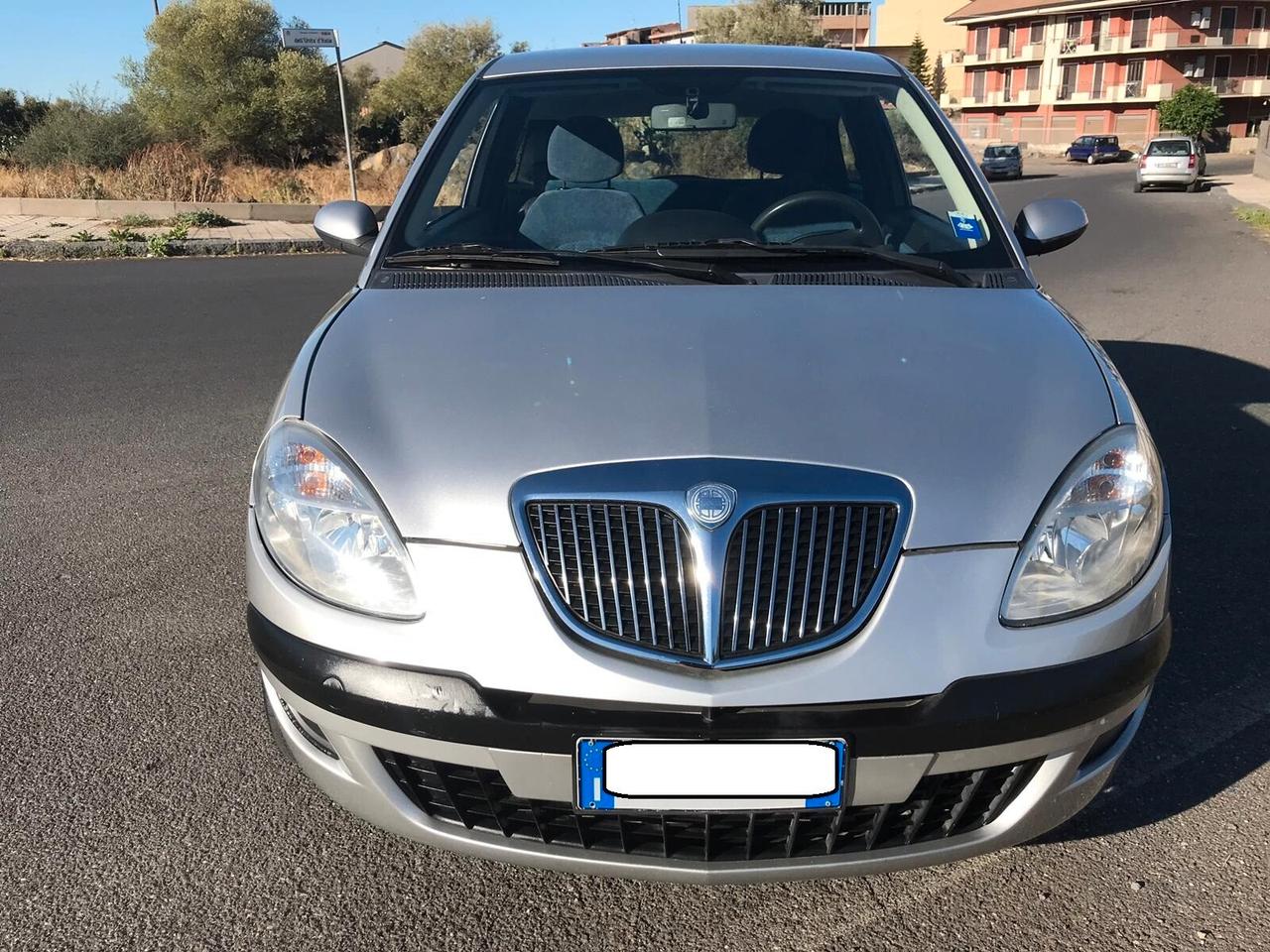 Lancia Ypsilon 1.3MLJT BASSI CONSUMI CHIAMA