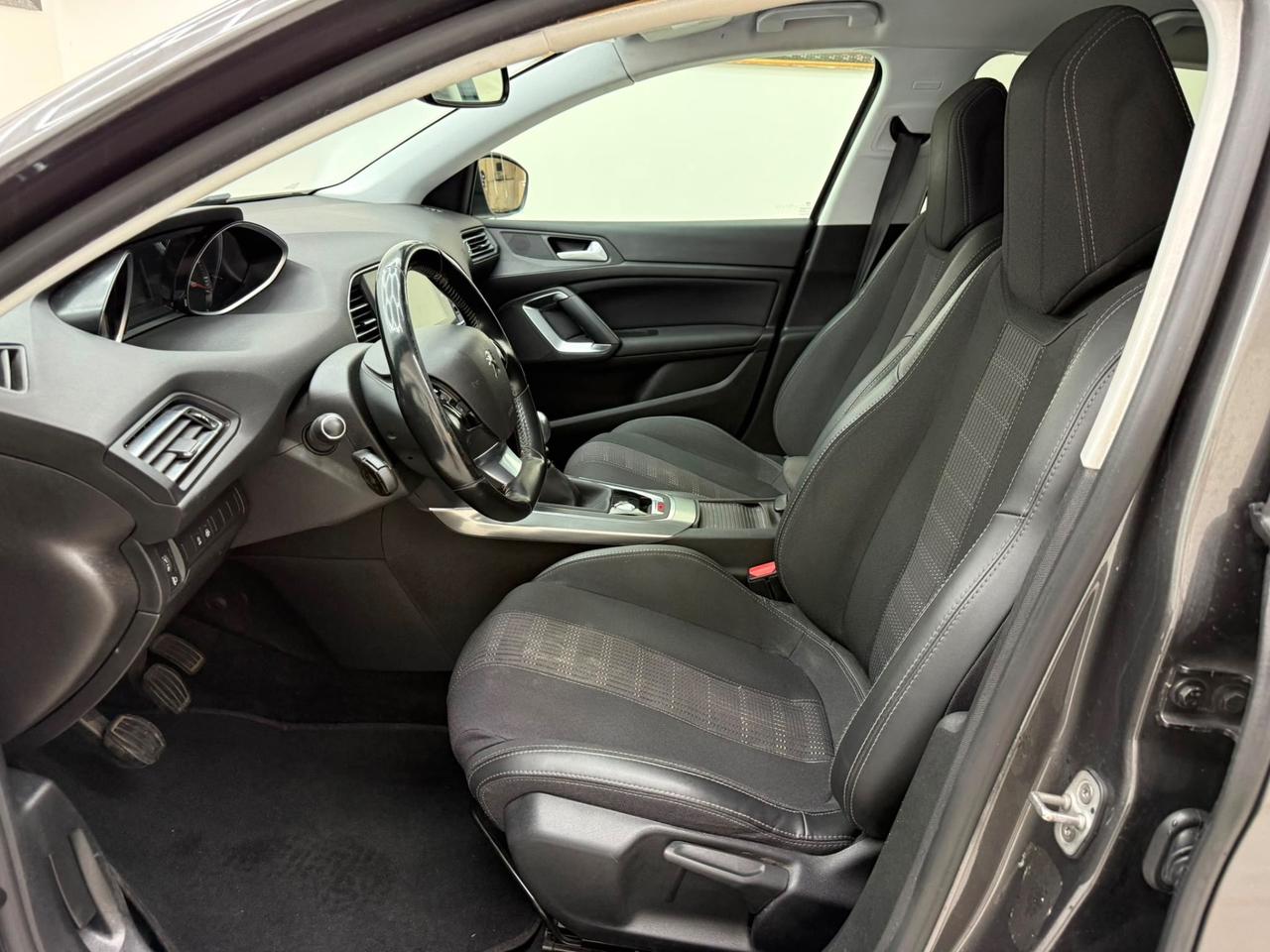 Peugeot 308 PureTech Turbo 130 S&S EAT8 GT Line
