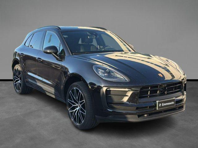 PORSCHE Macan 2.0