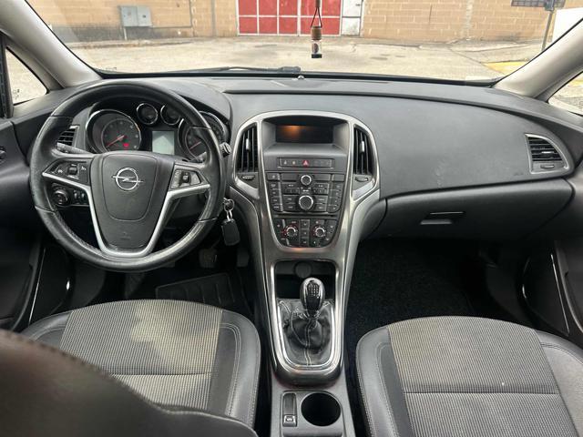 OPEL Astra 1.7 CDTI 125CV Sports Tourer Cosmo Bellissima
