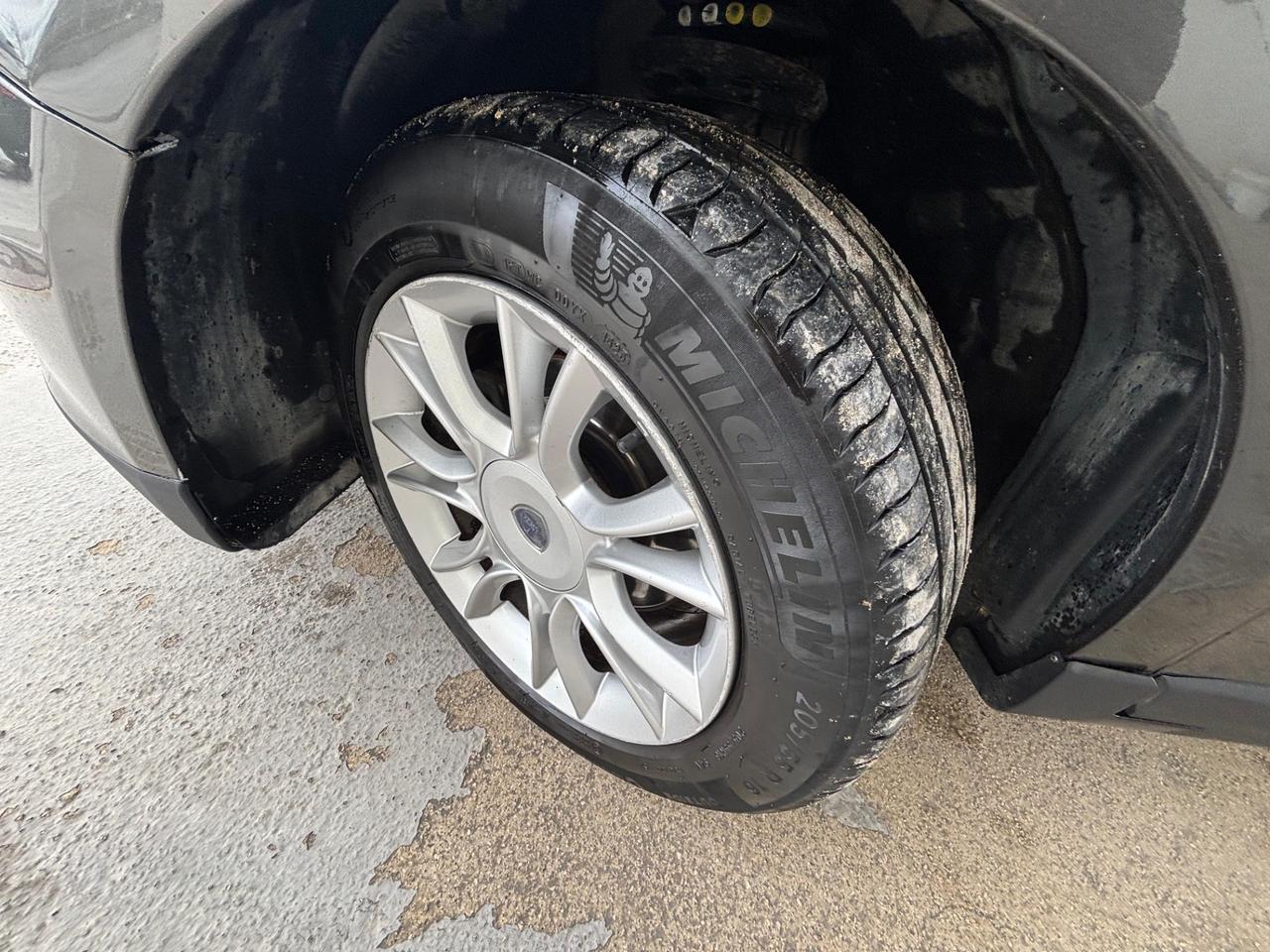 Lancia Delta 1.6 MJT DPF Gold