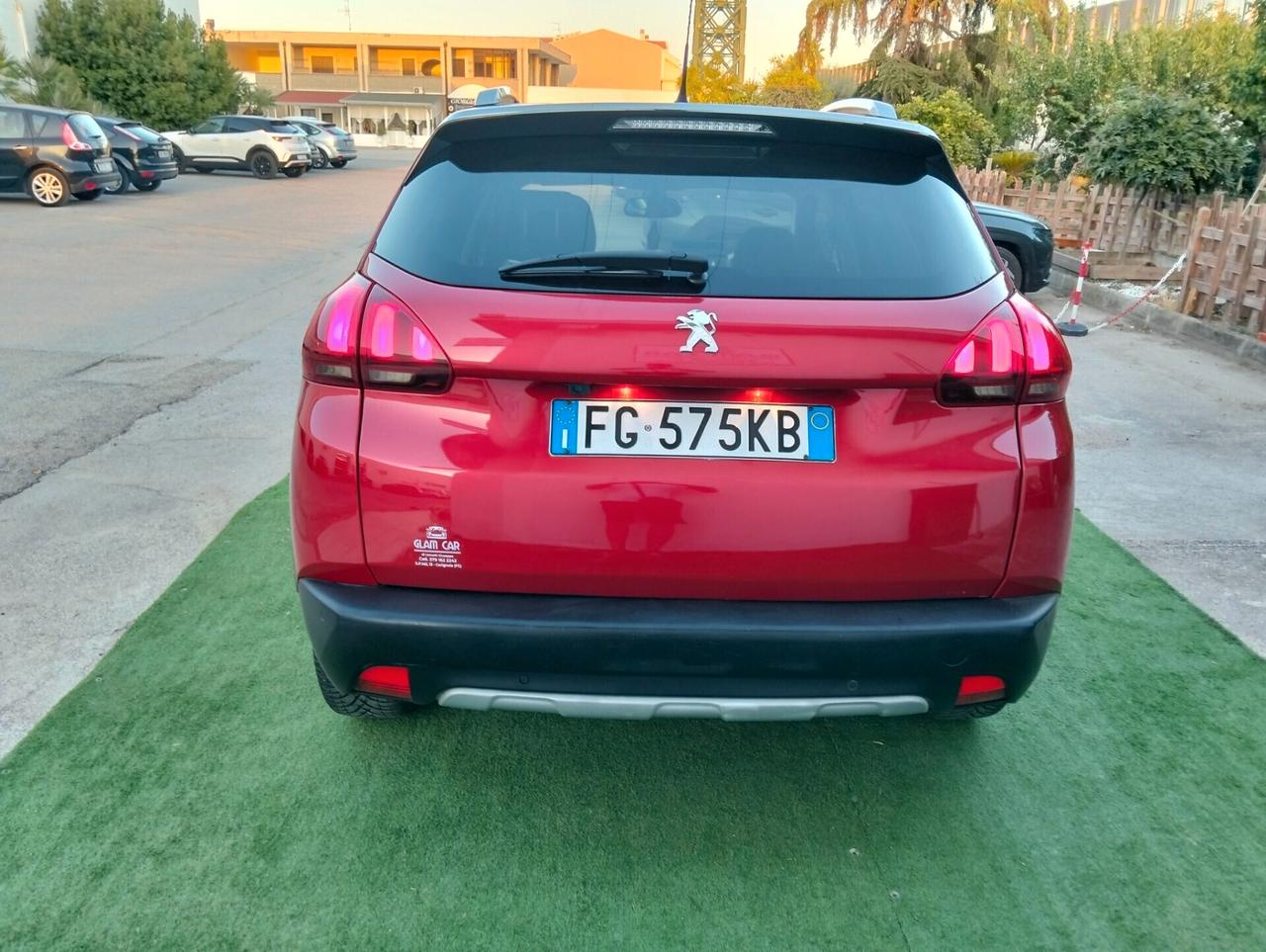 Peugeot 2008 BlueHDi 100 Allure