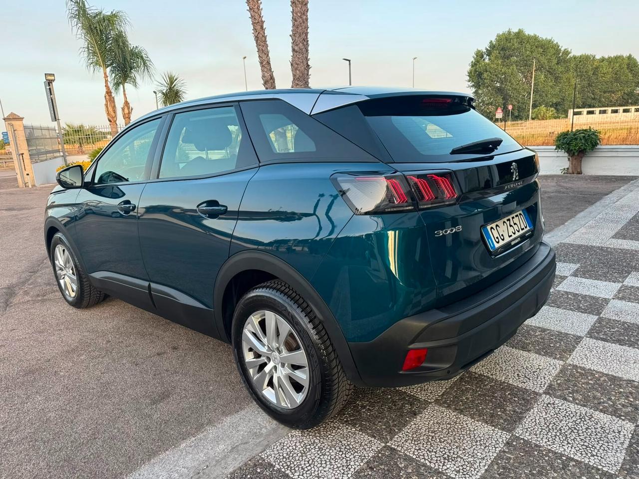 Peugeot 3008 1.5Hdi Aziendale