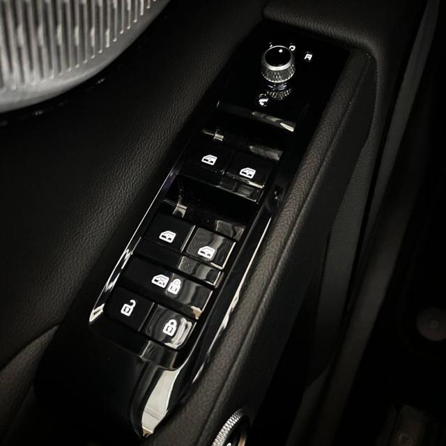 MASERATI Grecale MHEV 300 CV AWD GT