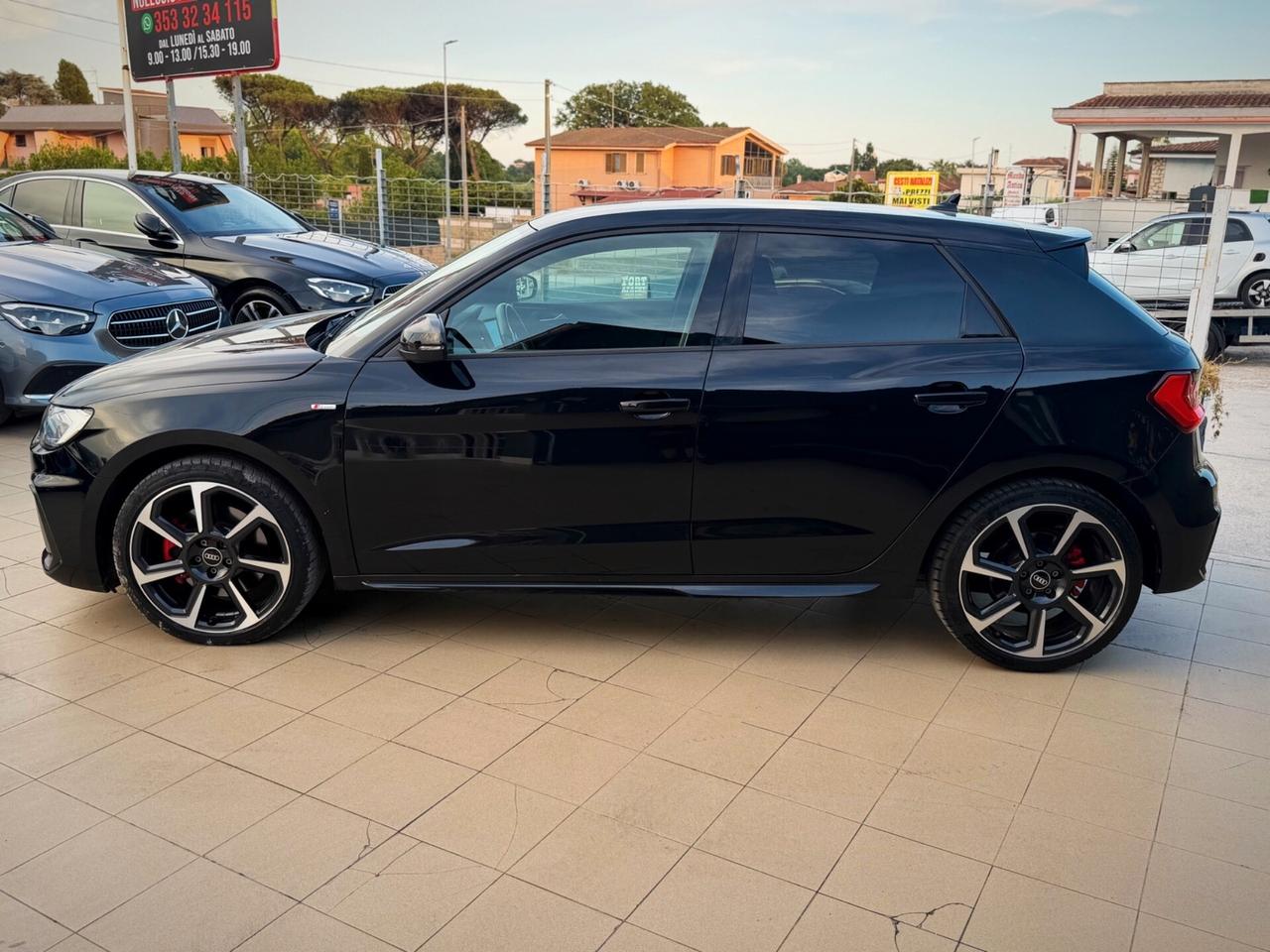 Audi A1 SPB 40 TFSI S tronic Identity Black Garanzia 12 Mesi