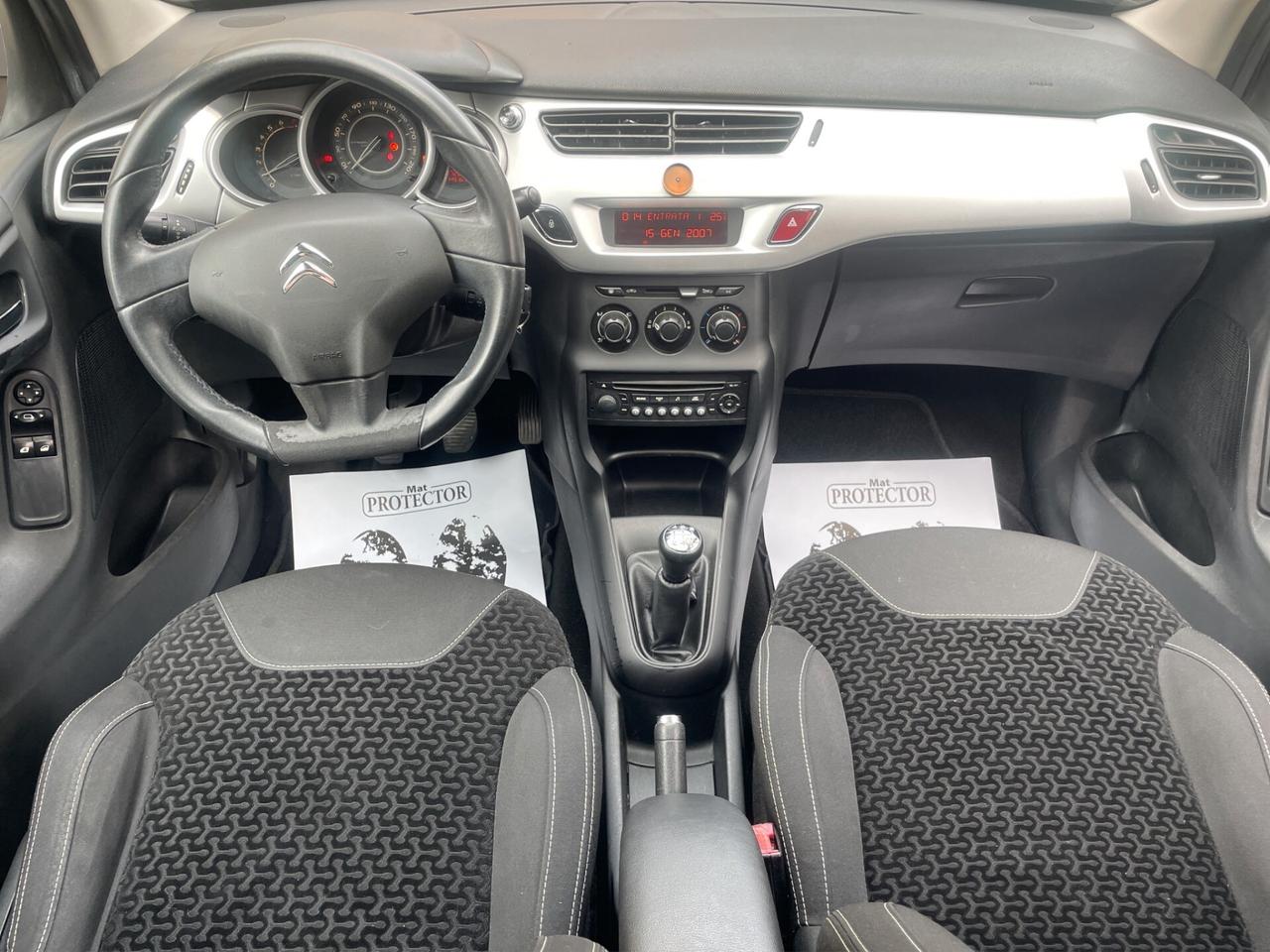 Citroen C3 NEOPATENTATI - BENZINA AREA B MILANO